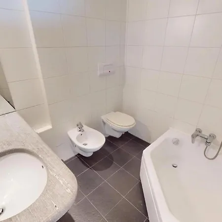 115rp - Grand 3p Avec Vue Dans Un Ancien Palace